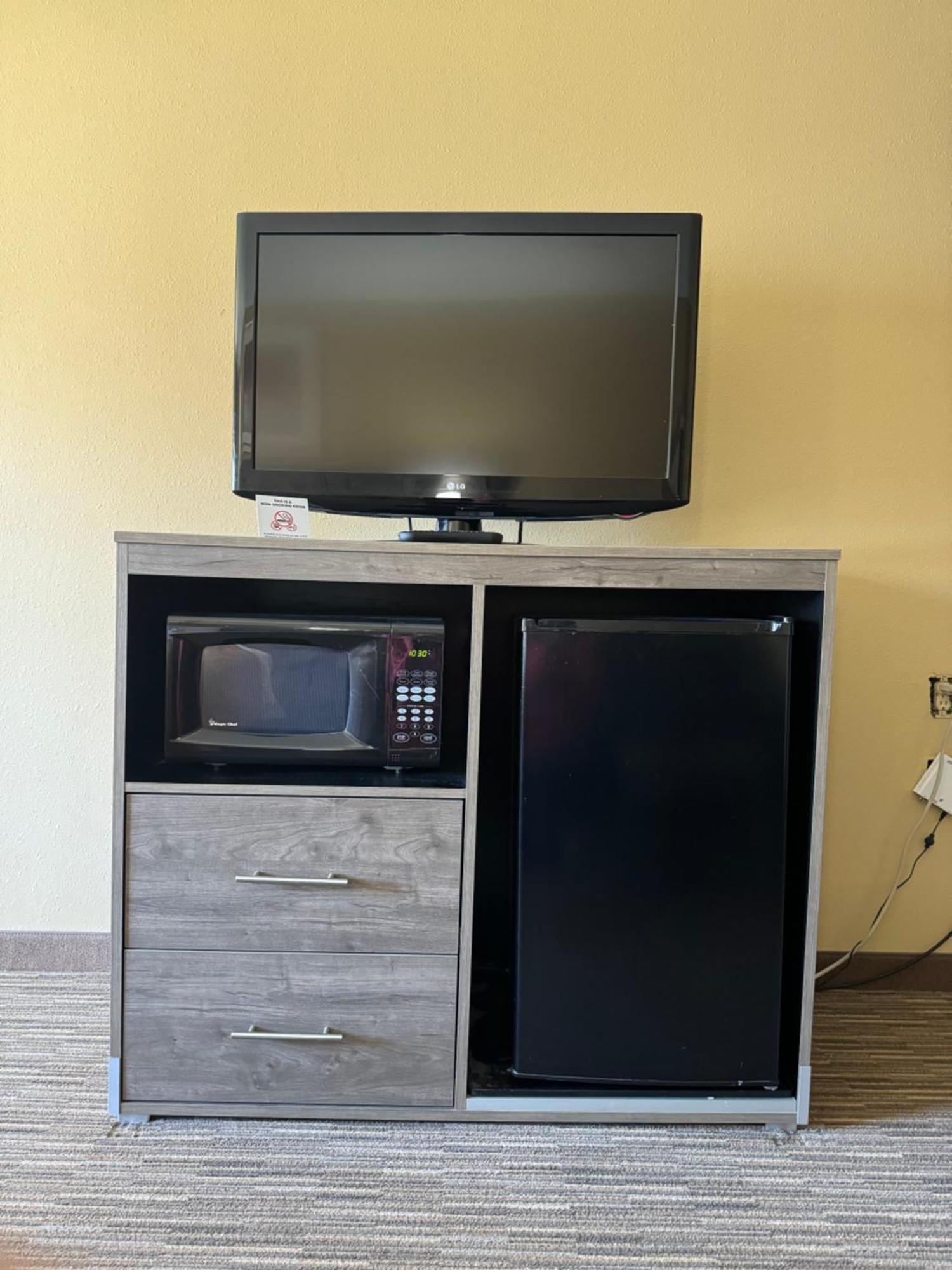 Quality Inn Near I-72 And Hwy 51 Forsyth Экстерьер фото