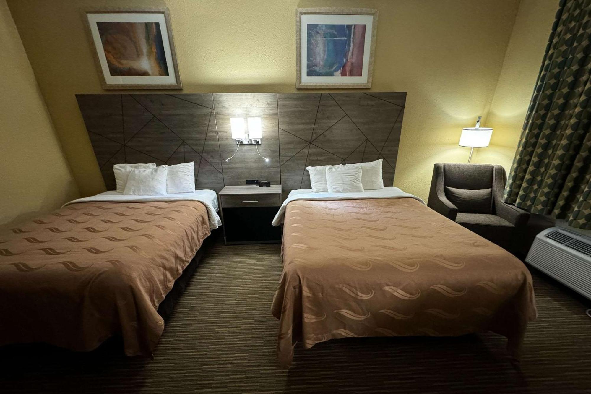 Quality Inn Near I-72 And Hwy 51 Forsyth Экстерьер фото