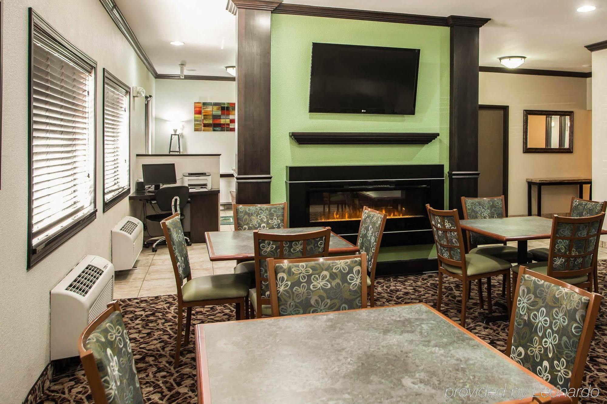 Quality Inn Near I-72 And Hwy 51 Forsyth Экстерьер фото