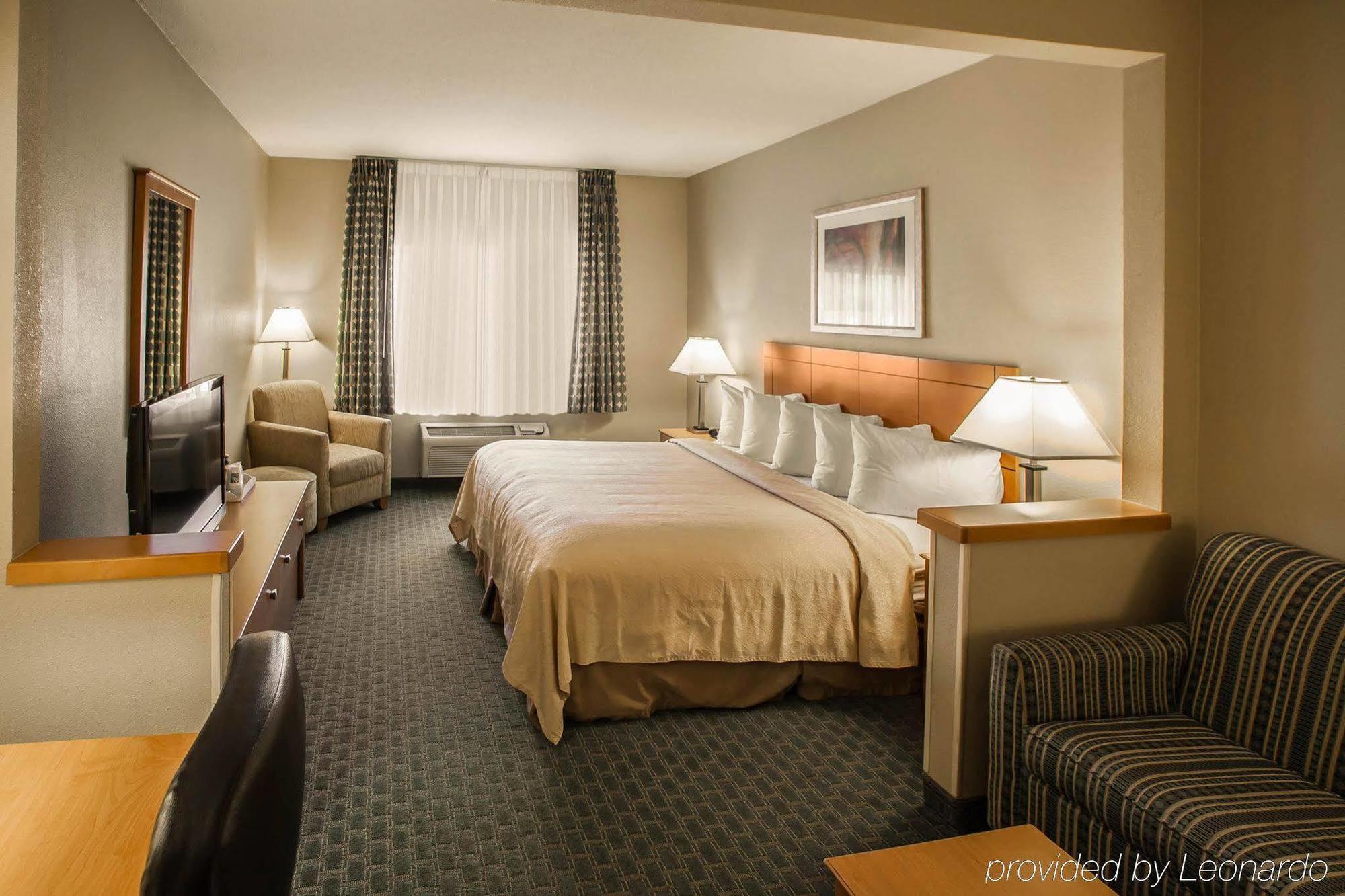Quality Inn Near I-72 And Hwy 51 Forsyth Экстерьер фото