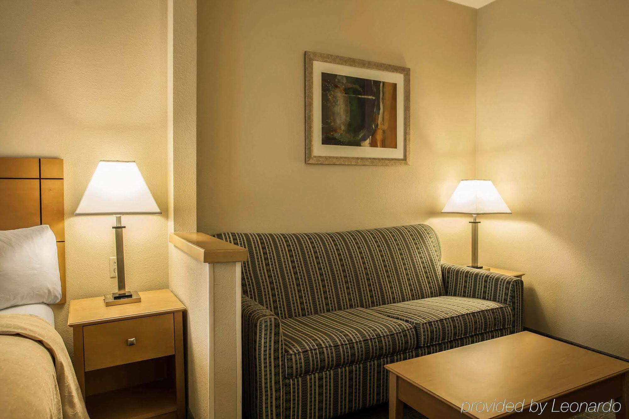 Quality Inn Near I-72 And Hwy 51 Forsyth Экстерьер фото