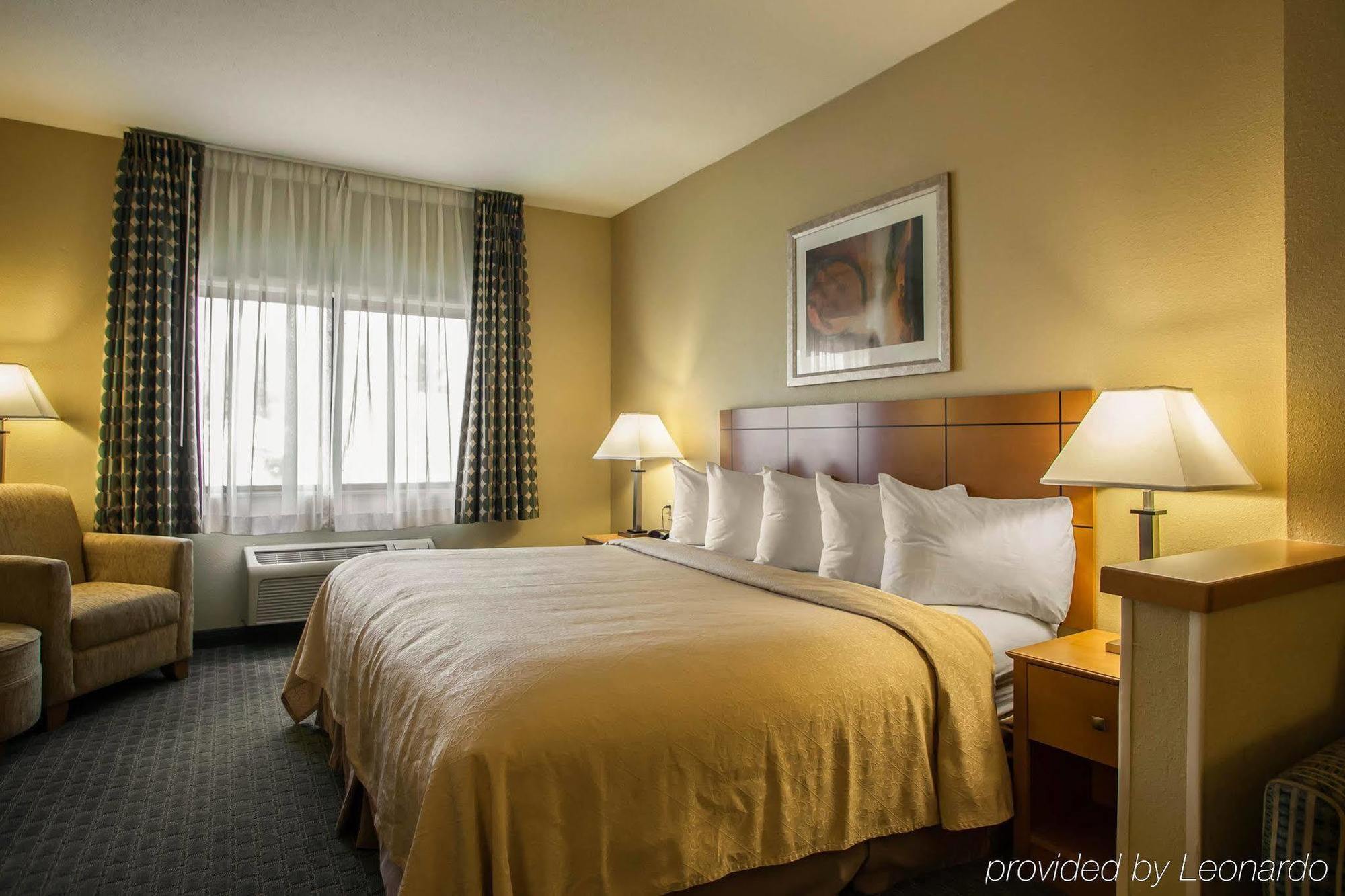 Quality Inn Near I-72 And Hwy 51 Forsyth Экстерьер фото